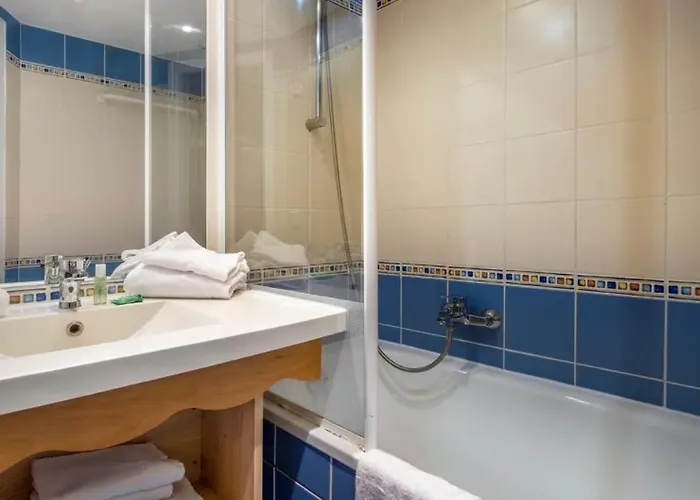 Charming With Pool In *